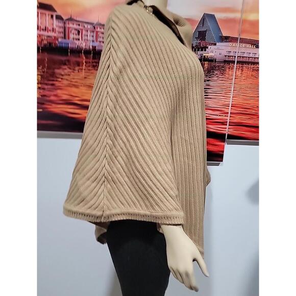 MICHAEL KORS Zippered Ribbed-Knit Poncho OS Camel NWT #4 - Picture 6 of 12